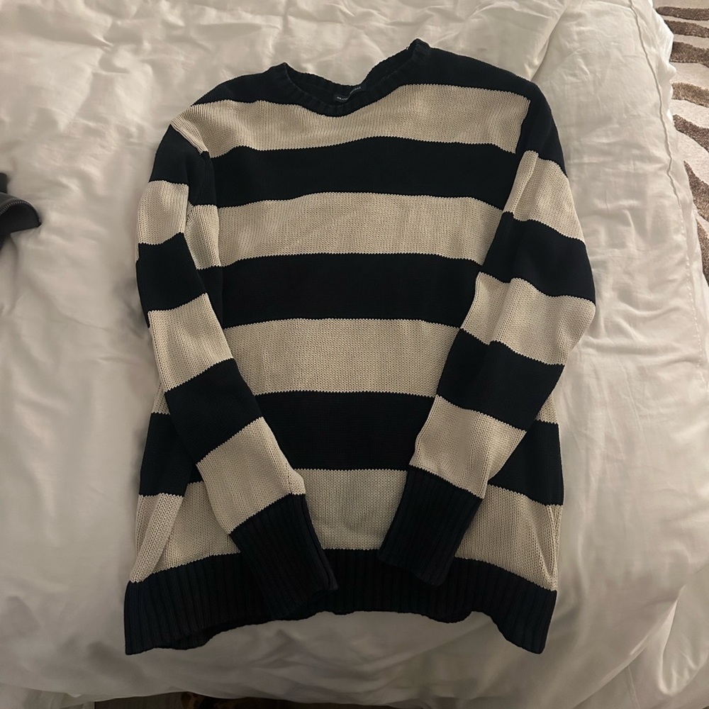 Brandy Melville Black and Cream Striped Crewneck Sweater